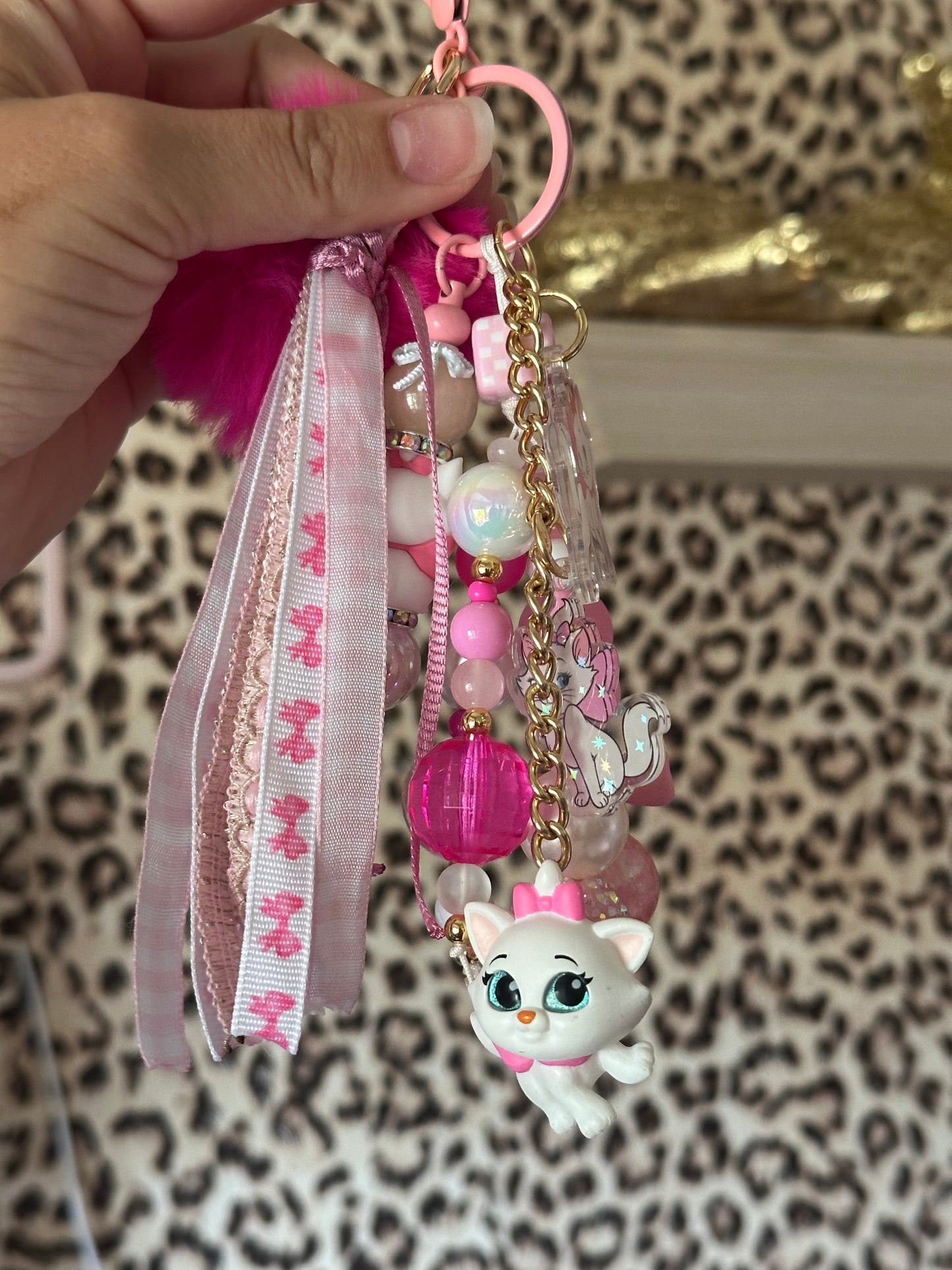 Marie Cat Chunk Chain