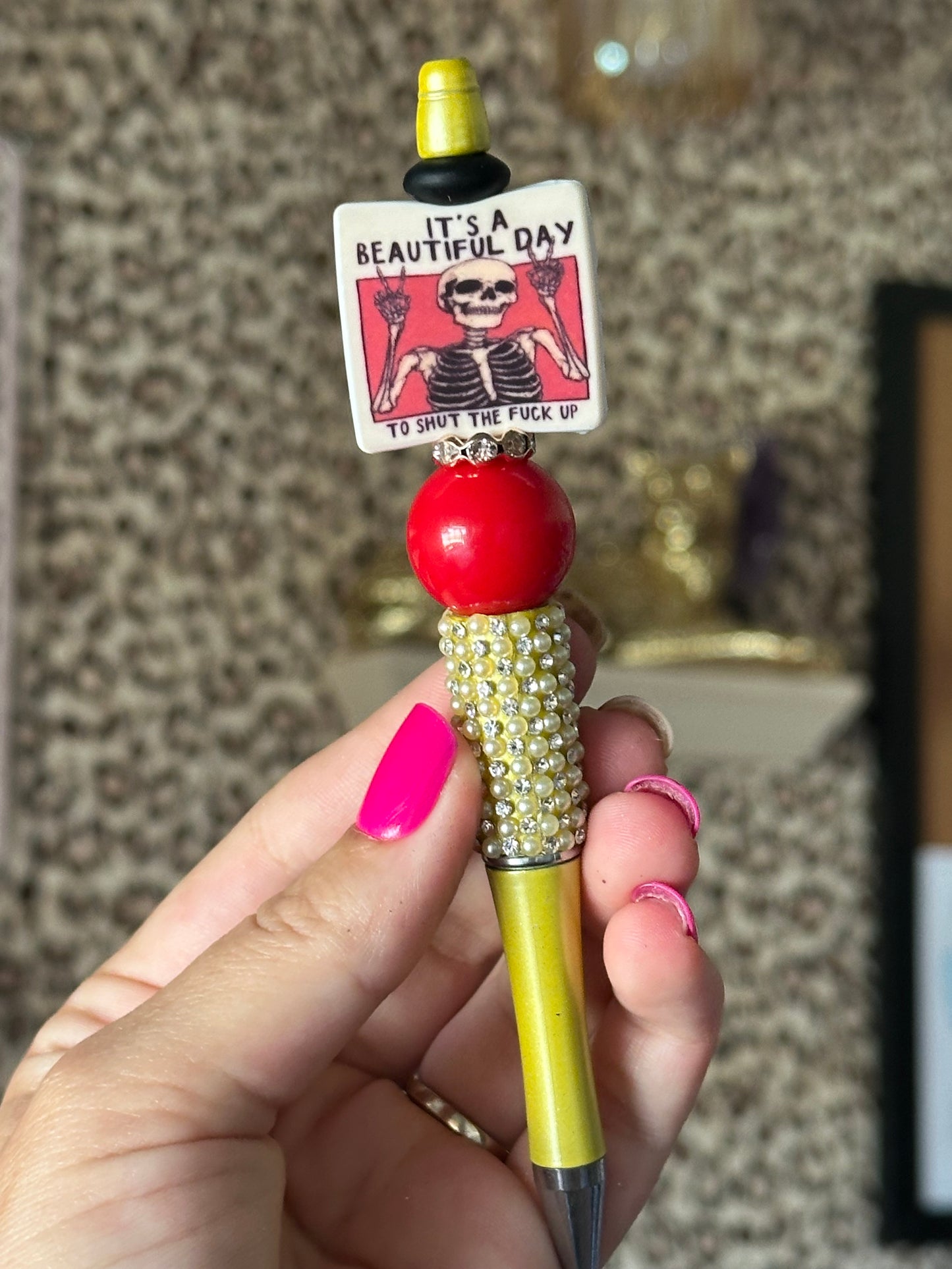 Skelly Pen