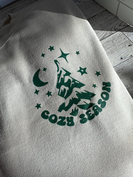 Tis the season (Front & back Design)- Gildan crewneck Sweatshirt