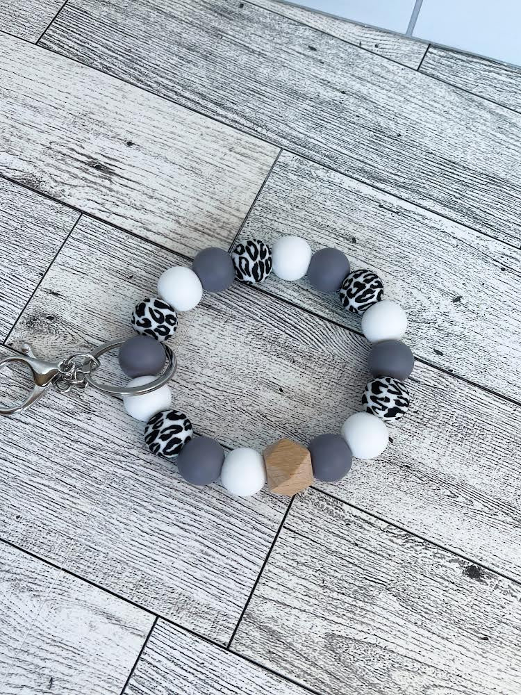 Grey & White Leopard Print Wristlet